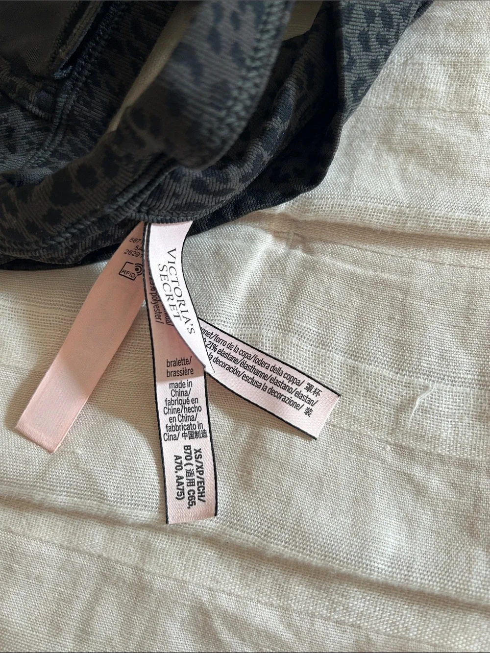 Victoria's Secret Black Leopard Wireless Bralette with Subtle V Logo XS